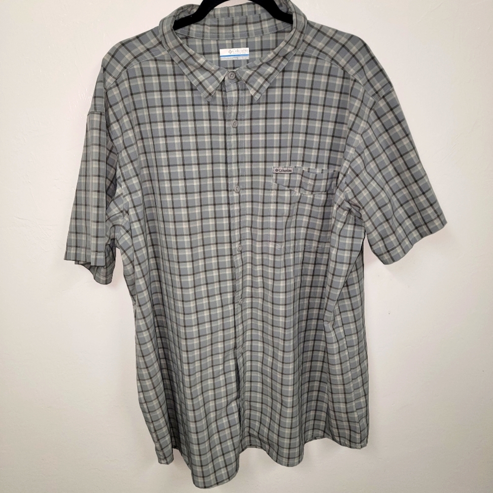 #245 Columbia sportswear men's button-up shirt size XXL